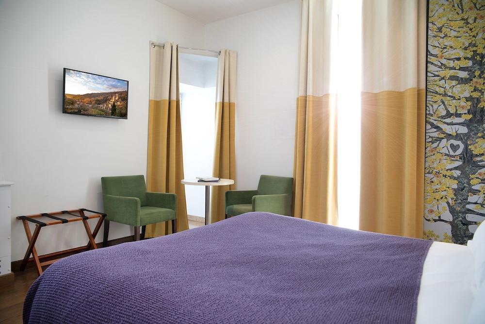 โฮเต็ล ลา แฟร์ม เดอ บูร์รอง Hotel โรเดซ ภายนอก รูปภาพ