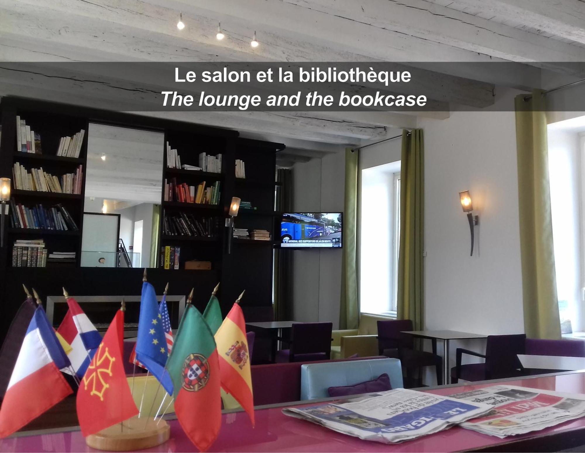 โฮเต็ล ลา แฟร์ม เดอ บูร์รอง Hotel โรเดซ ภายนอก รูปภาพ